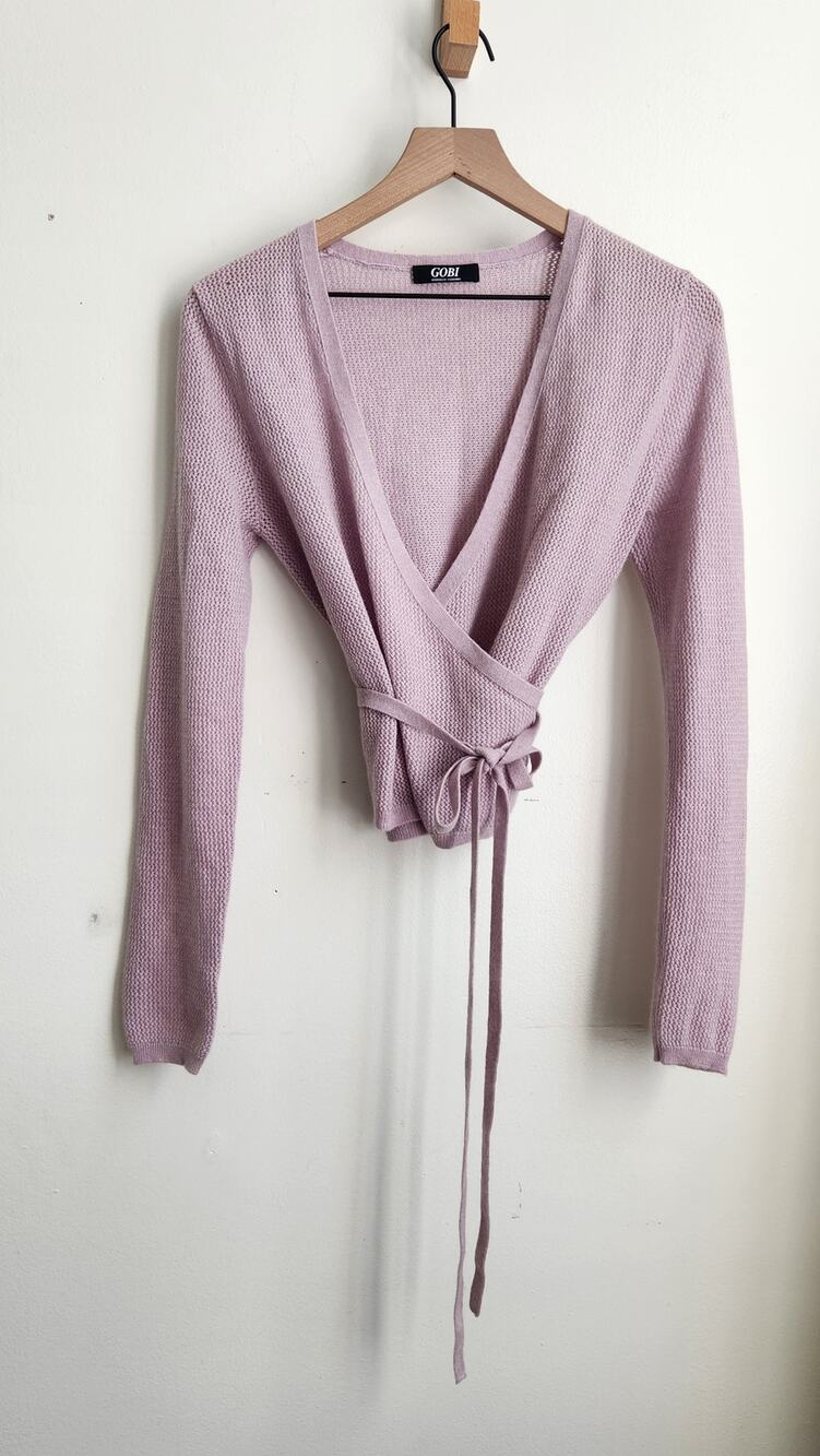 Gobi Mongolian Cashmere Wrap Sweater Womens Medium Lilac Cozy Quiet Luxury